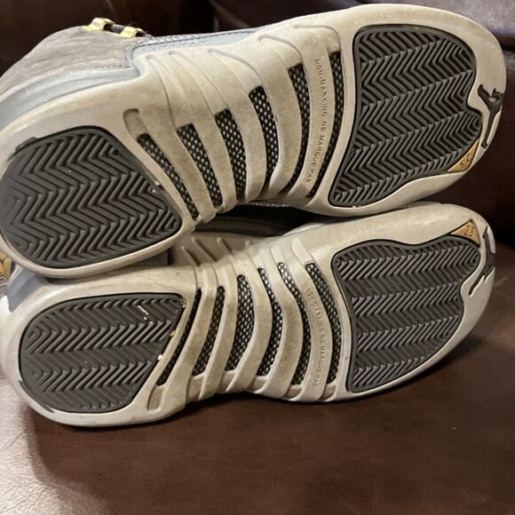 NIKE Air Jordan 12 Retro Sneakers Dark Grey Triple Grey Gold Size 7Y Youth Size - Picture 7 of 9